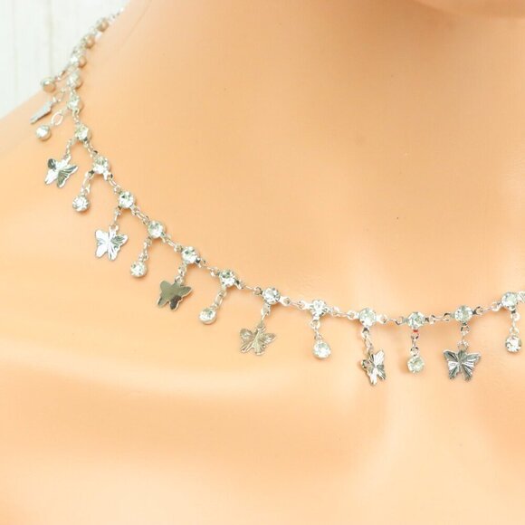 "Minimalist & Elegant Necklace Chain – Perfect for Women & Girls | UNVRC1276 - Picture 4 of 10